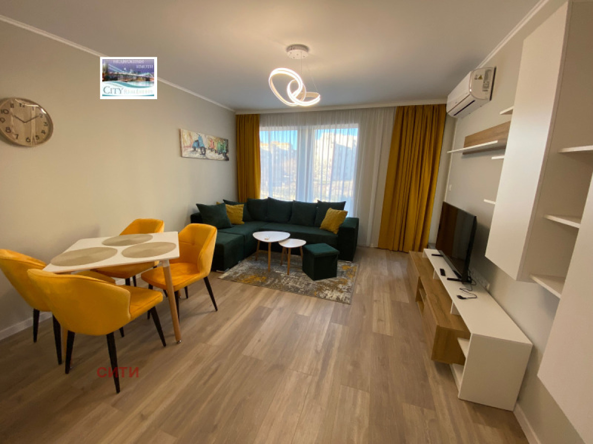 Дава под наем 2-стаен гр. Пловдив - Кючук Париж 65m²