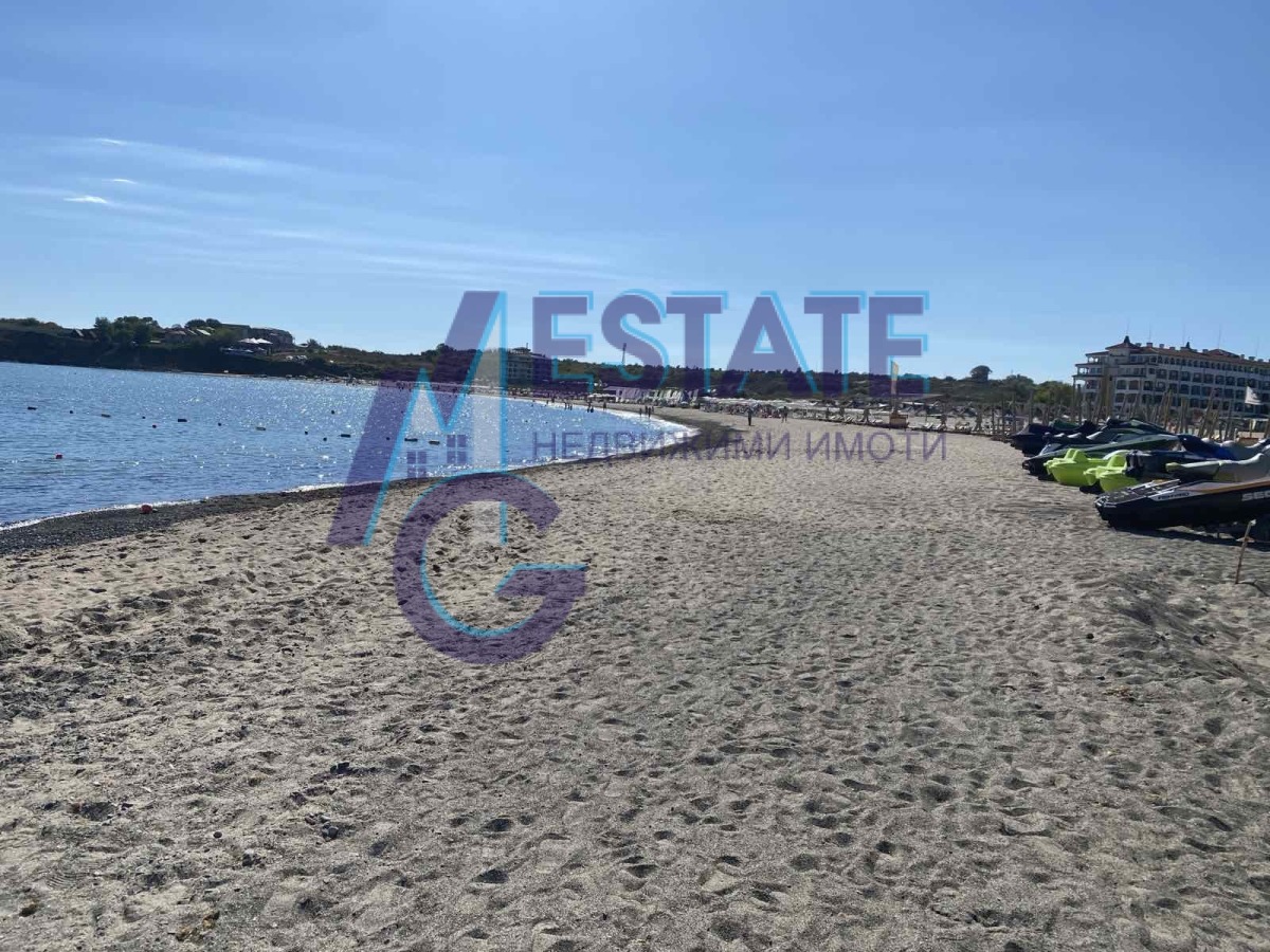 Продажба на 2-стаен в гр. Царево - 61m²