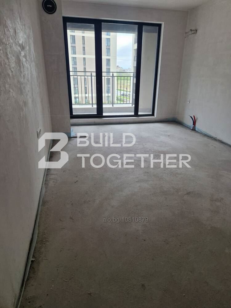 BUILD TOGETHER предлага двустайно жилище, което може да обзаведете по ваш вкус