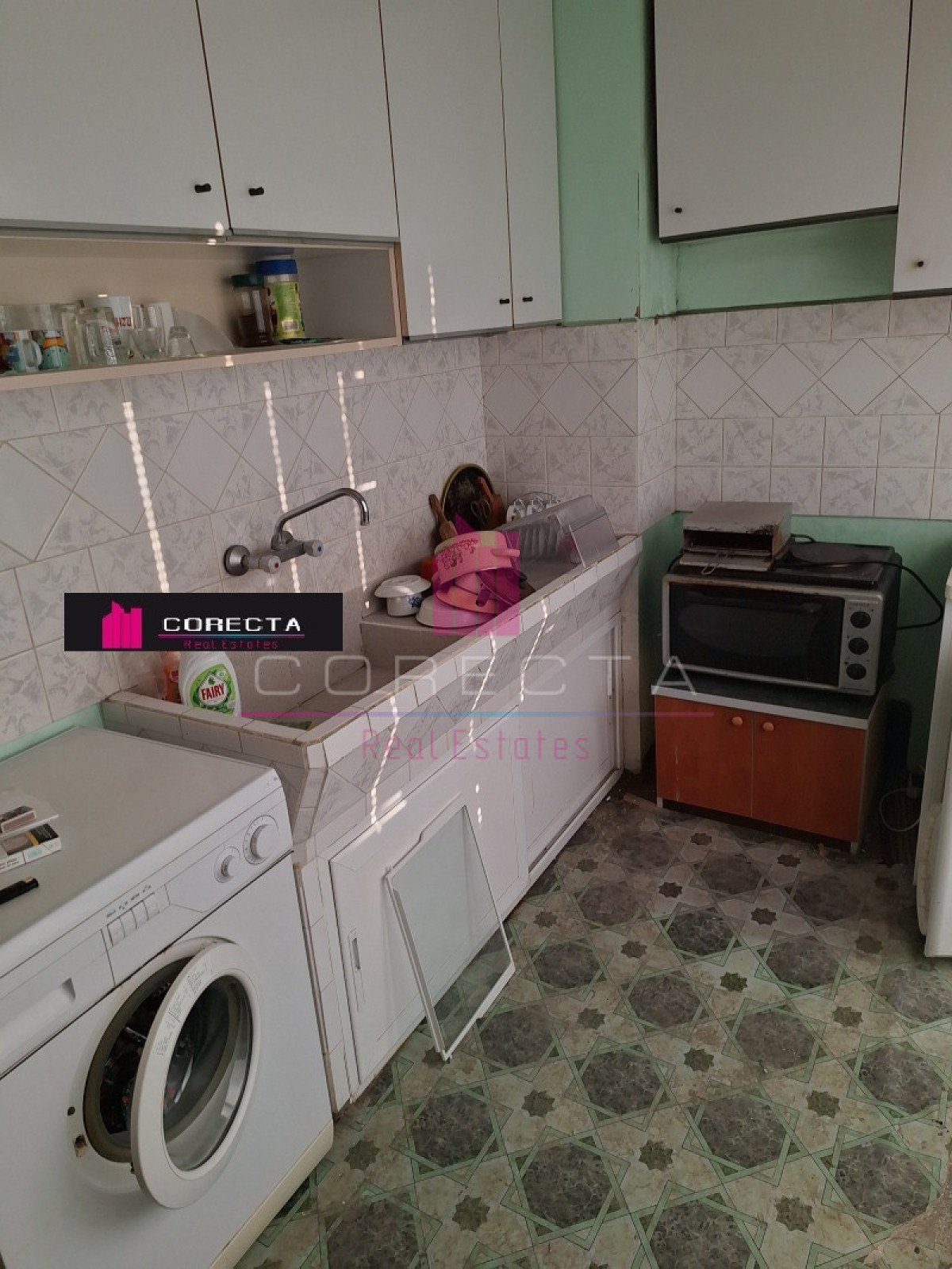 Продава 2-СТАЕН в град Русе, Чародейка - Юг - 64 кв.м / 57000 EUR