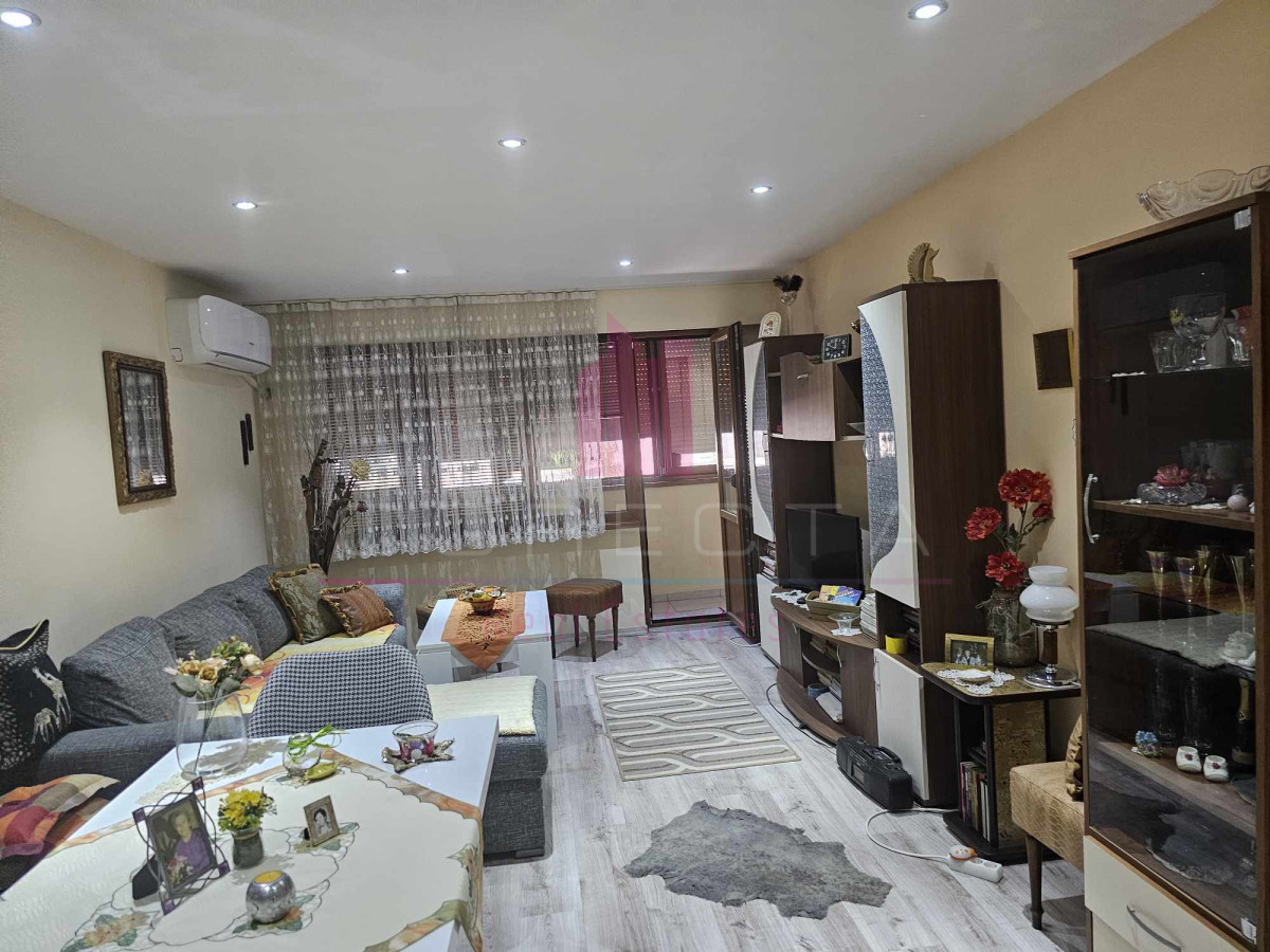 Продажба 3-стаен гр. Русе - Здравец Изток 75m²