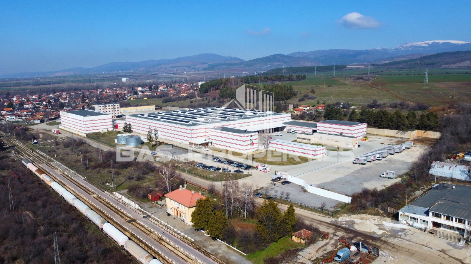 Склад в София, област, с.Столник за 20000 000, Евро