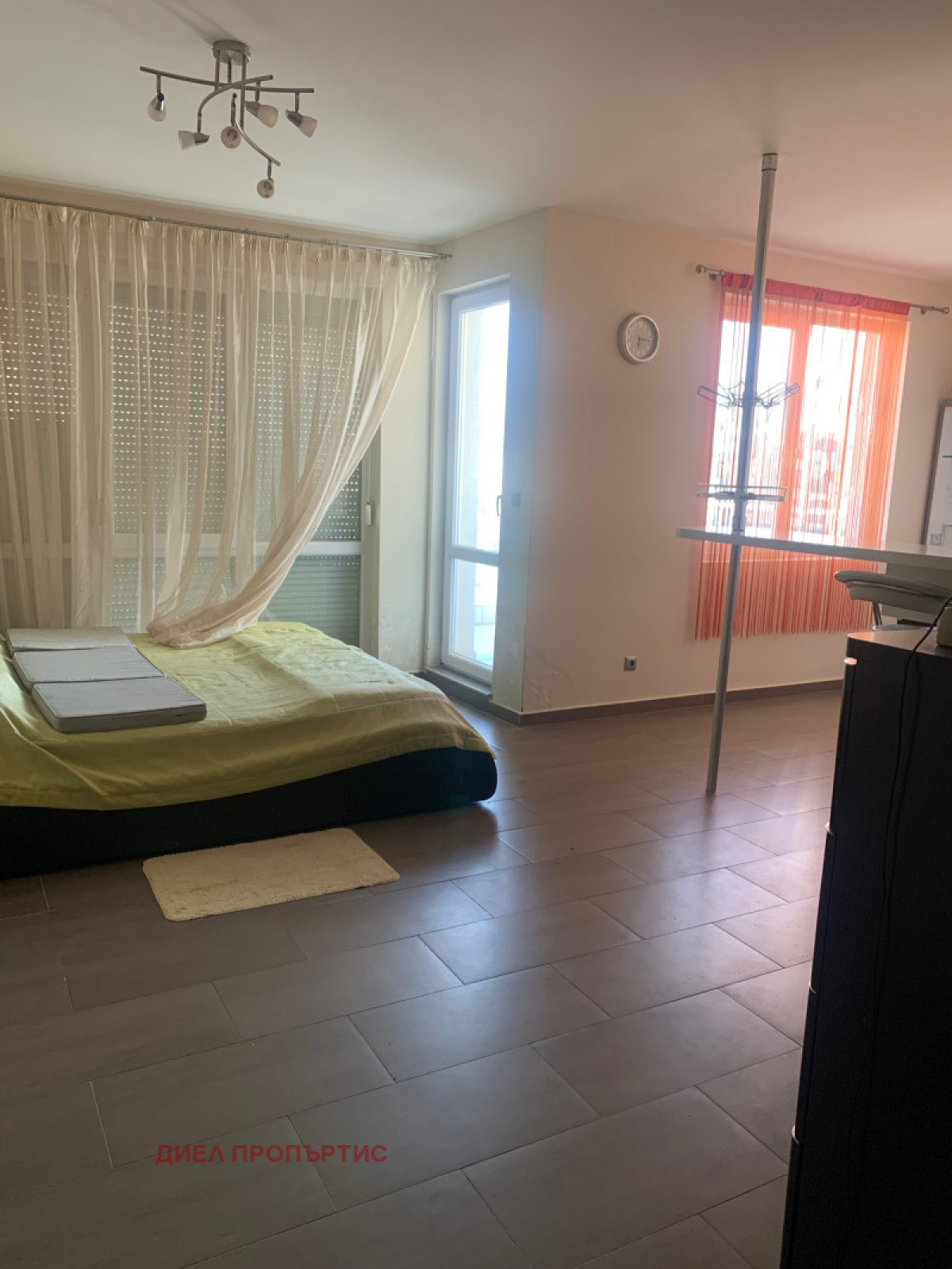 Продажба 4-стаен гр. Несебър - гр. Несебър 182m²