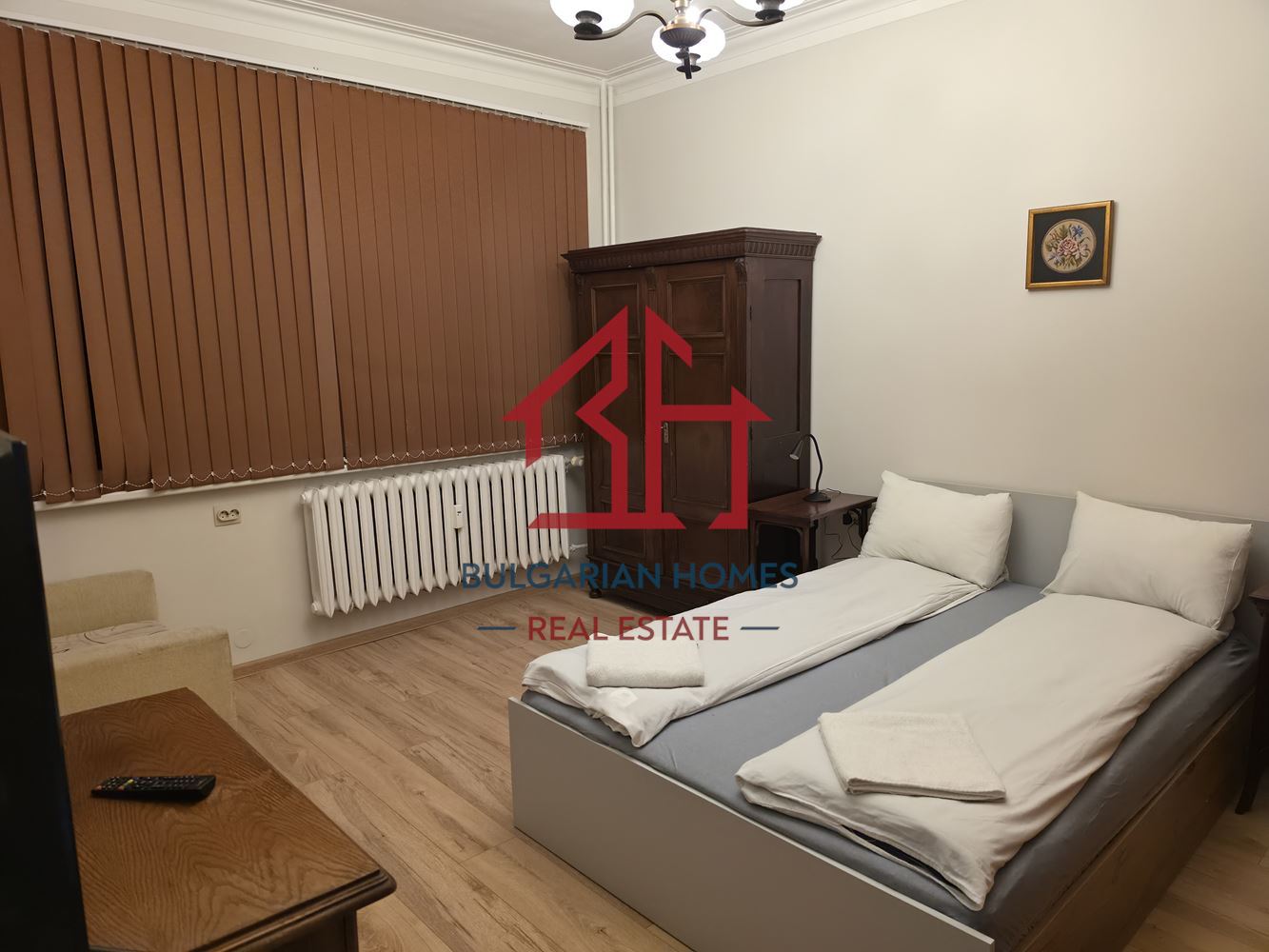2-стаен в София, Център за 1 200, Евро