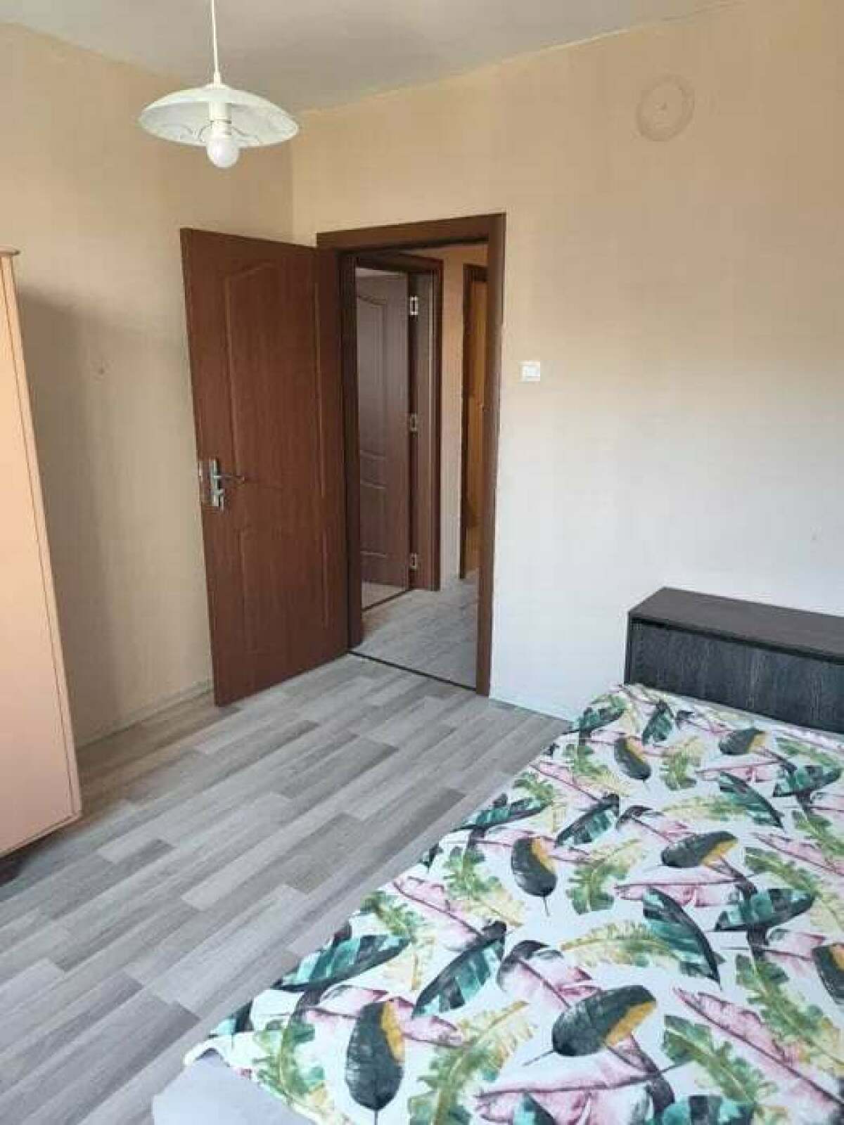 Дава под наем 2-стаен гр. Русе - Широк център 55m²