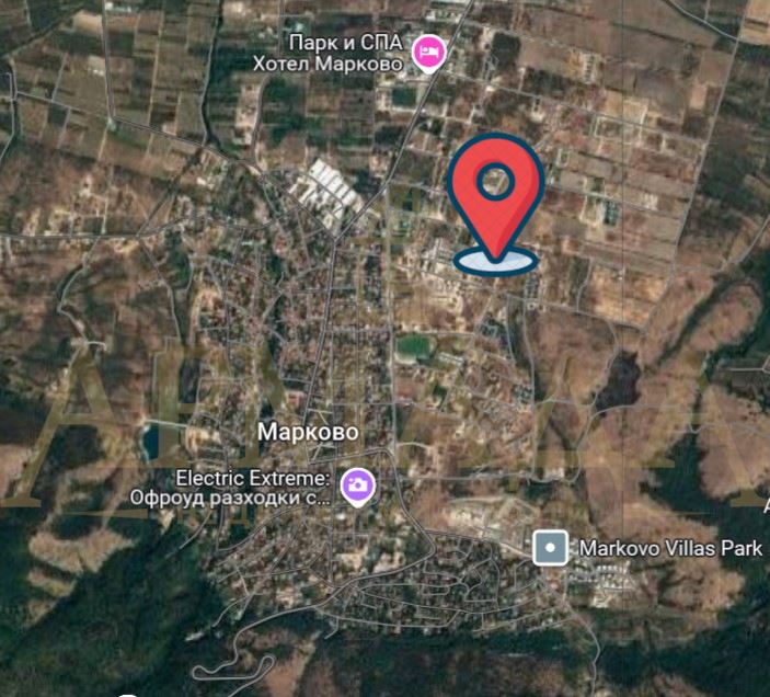Парцел за комплекс от къщи Марково