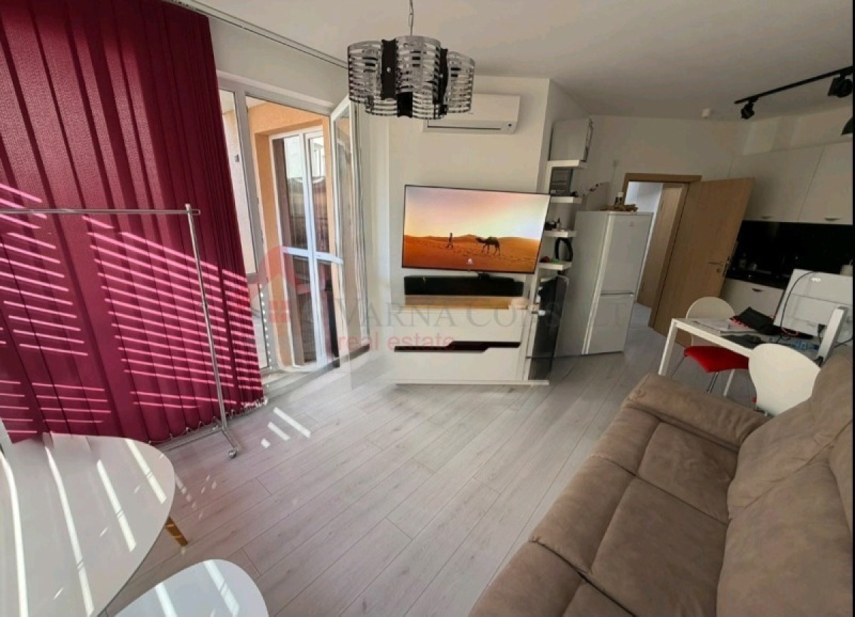 Продажба 2-стаен гр. Варна - Бриз 62m²