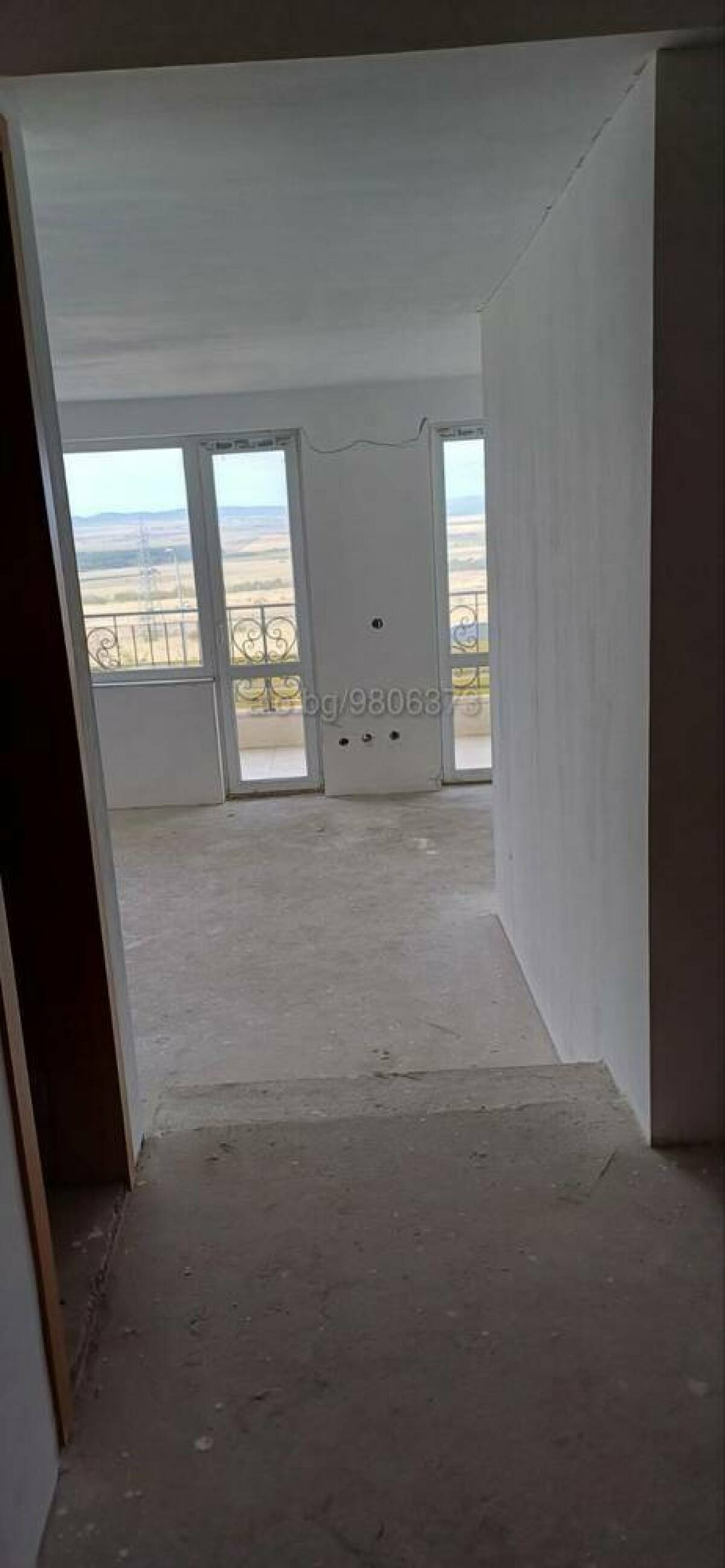 🏡 Двустаен апартамент с морска и планинска панорама в с. Кошарица – само за 43 500 €!